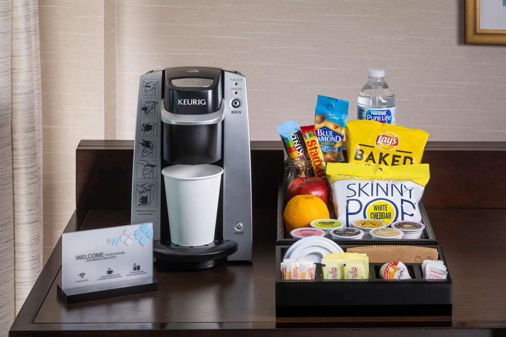 Hilton Garden Inn Wallingford/Meriden Стая снимка